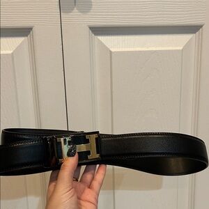 Elegant Black Leather Belt